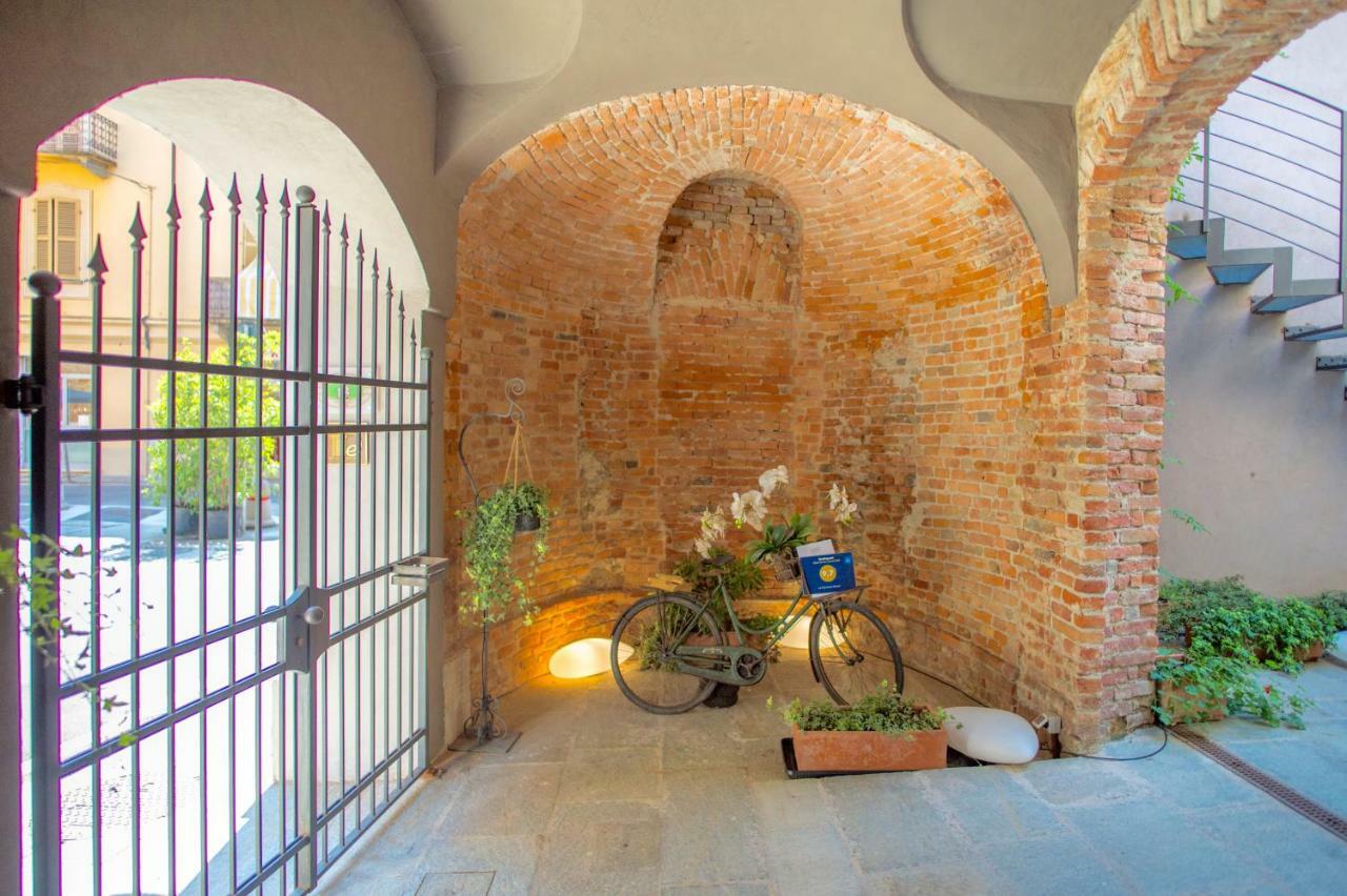 La Canonica - Charming Self-Catering Apartments In Ница Монферато Екстериор снимка