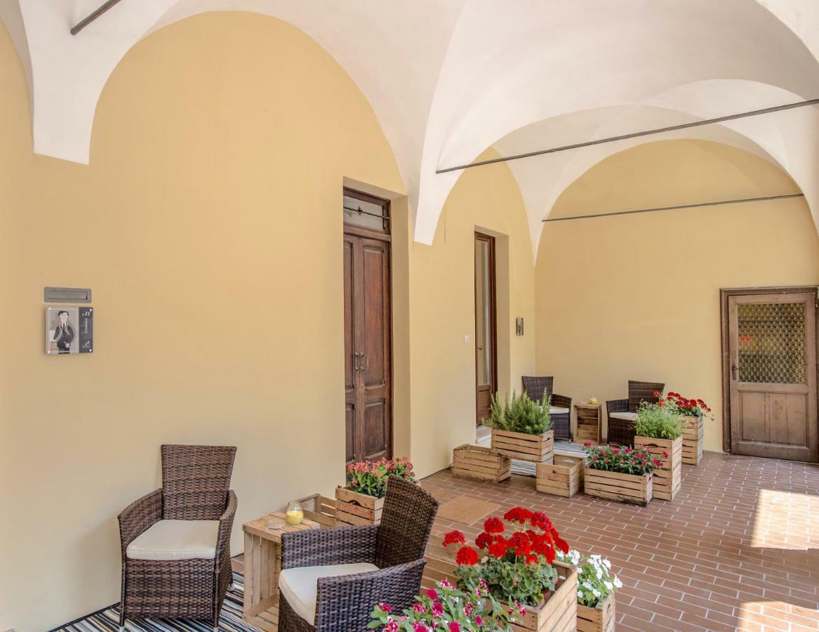 La Canonica - Charming Self-Catering Apartments In Ница Монферато Екстериор снимка