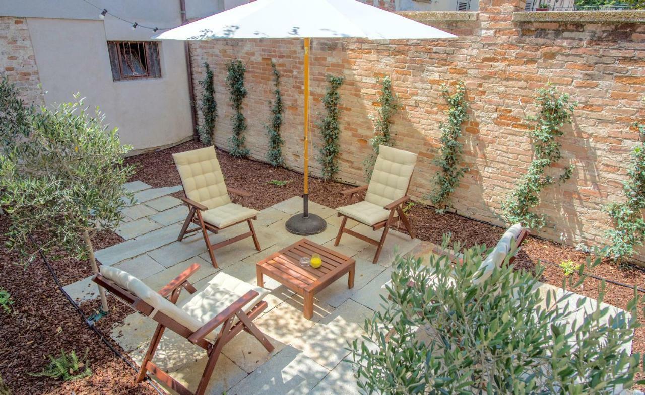 La Canonica - Charming Self-Catering Apartments In Ница Монферато Екстериор снимка